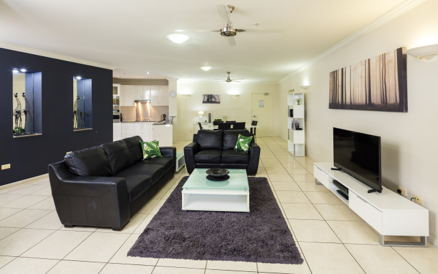 Jack & Newell Holiday Apartments