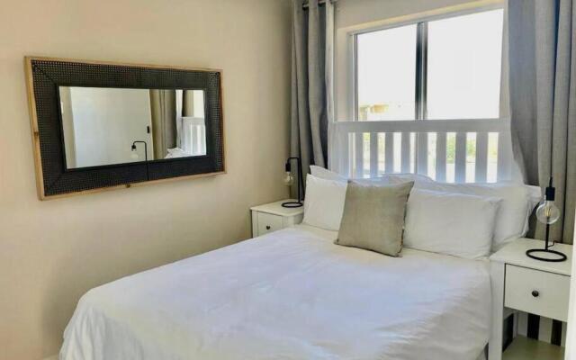 119 Hermanus BeachClub
