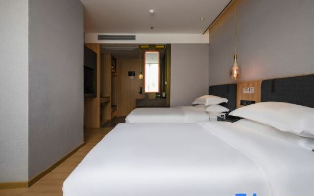 Meri Hotel (Taoyuan Subway Station)