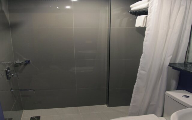Guijo Suites Makati - Quarantine Hotel