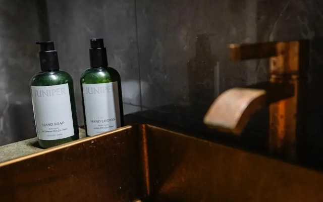 The Private Escape by Blue Medi Spa