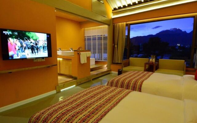 Xianyun Xiyue Boutique Holiday Hotel