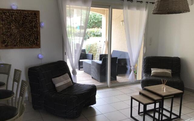 Appt T2 Standing Avec Piscine Et Terrasse