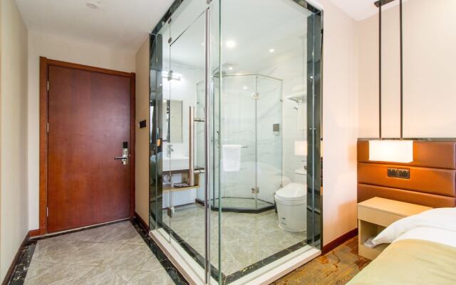 Ease Cloud Hotel