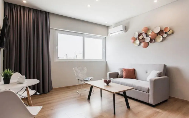 Wyz Attiki Aparthotel