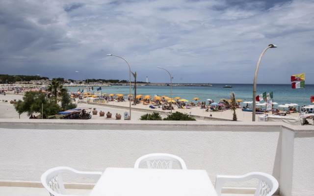 Casa Azzurra sul mare e centralissima