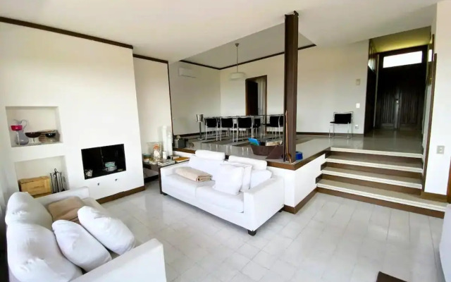 VILLA SETTANTA Lago di Garda - Heated Pool on request
