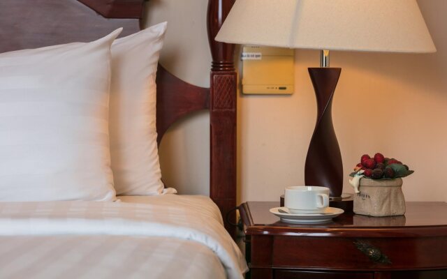 A25 Hotel - 15 Tran Quoc Toan