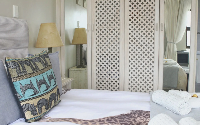 Fly Me To The Moon Guesthouse