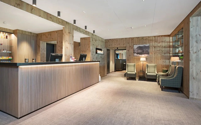 Отель Grand Skei