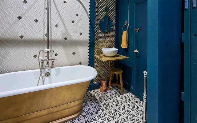 Host Stay Mermaid Hove