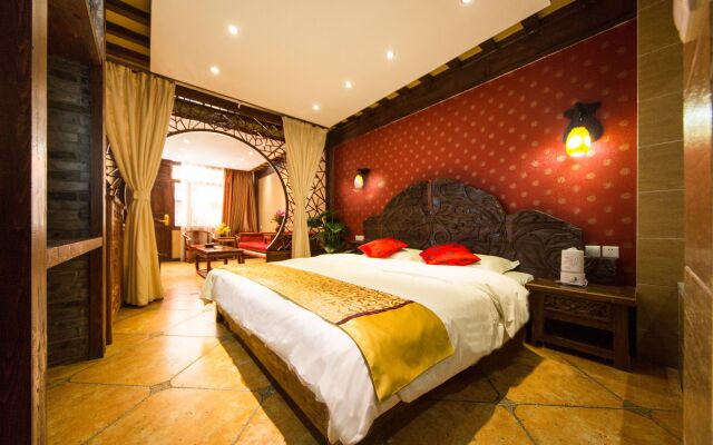 Lijiang He Mu Ju Family Inn