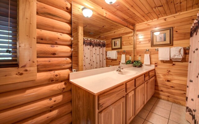 Natural Beauty by Jackson Mountain Homes