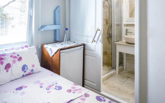 Risus Otel
