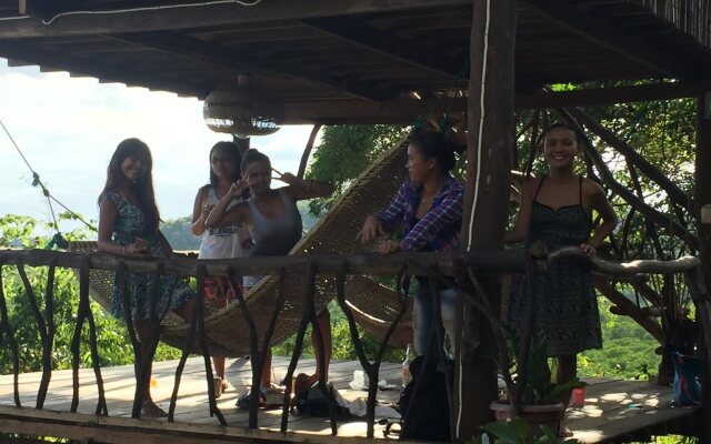 Sanctuaria Treehouses Busuanga