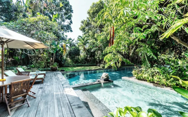 The Asraya Villa Sanur by Nakula