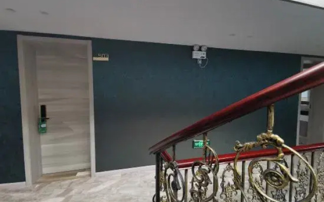Dongjia Hotel