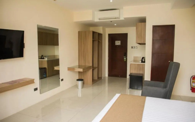 Eastland Hotel and Residences