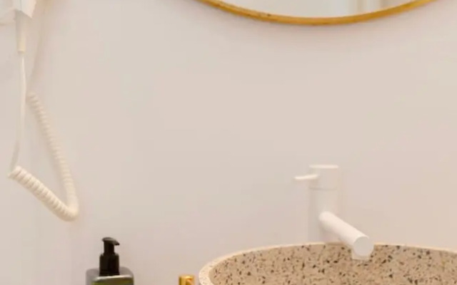 Liiiving In Gaia - The Wine Side VI