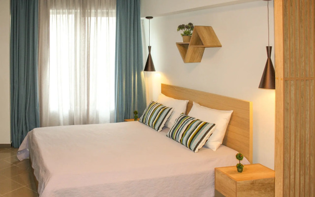 Dynasta Central Suites