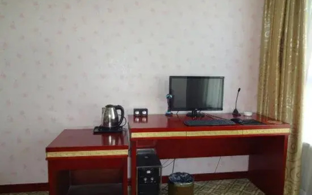 Hejin XinGeng JinDing Hotel