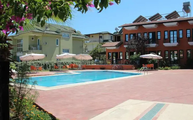 Yalta Pension