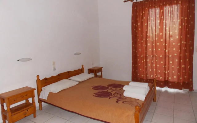 Havana Studios & Apartments
