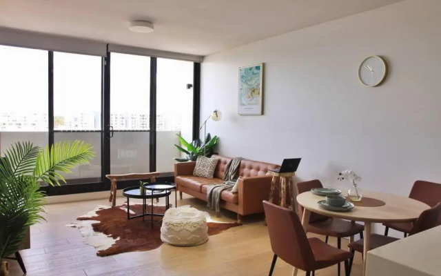 Unbeatable Water View