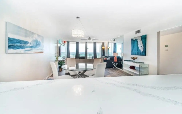 Shoreline Towers 3083