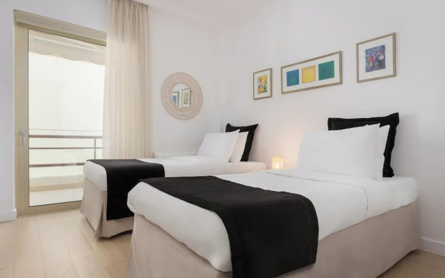 Vouliagmeni Serenity Residence