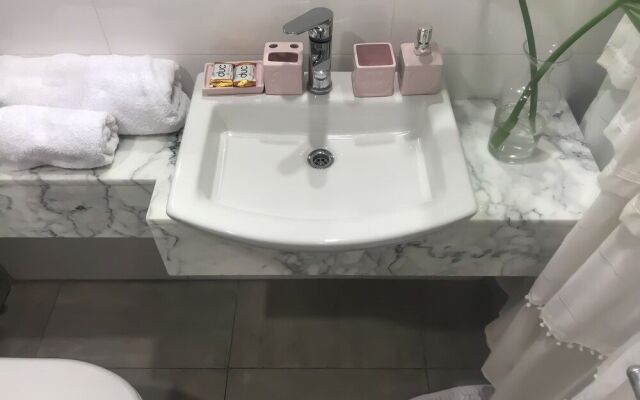 Master Suite Apartment