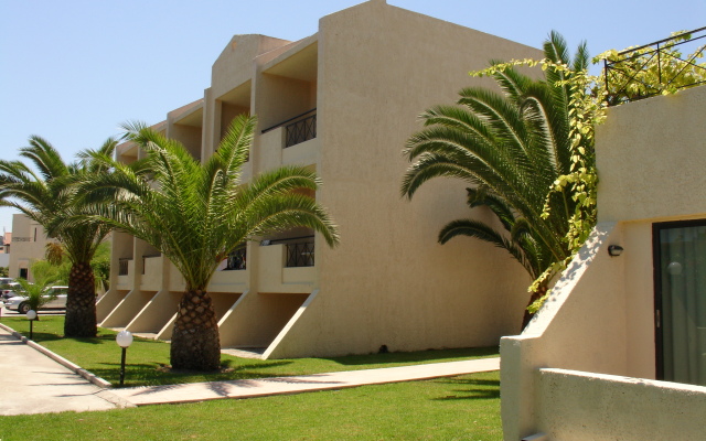 Summerland Hotel & Bungalows
