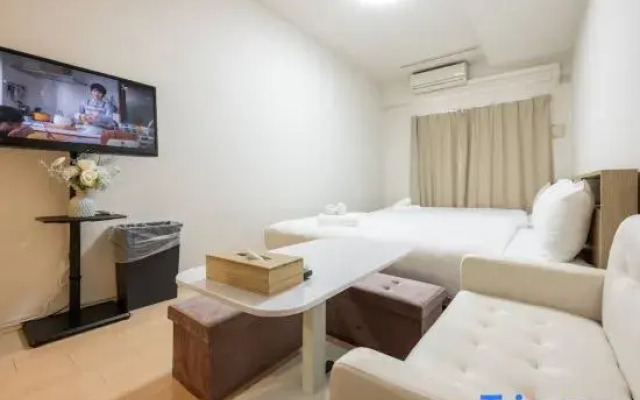 Wins-2D Advance Namba, Nipponbashi