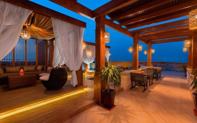 Ramada Hotel And Suites Amwaj Islands