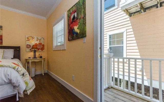 Breakfast In Bed 4BD - 1 Br Condo