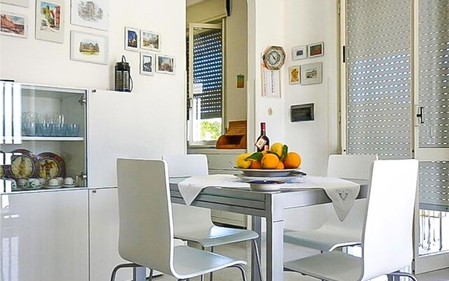 Stunning Apartment in Reitani Noto With Wifi and 3 Bedrooms