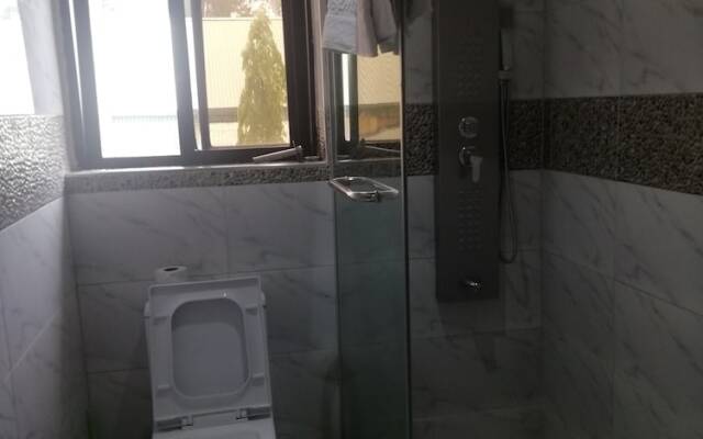 Lamonde Hotel Jos