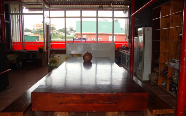 Noi Da Lat Club