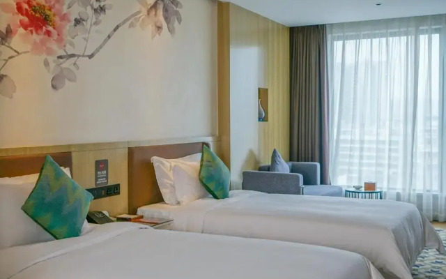 Paco Ya Hotel (Zhanjiang Guomao People's Square)