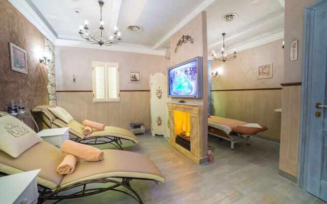 CARLSBAD PLAZA Medical Spa & Wellness hotel