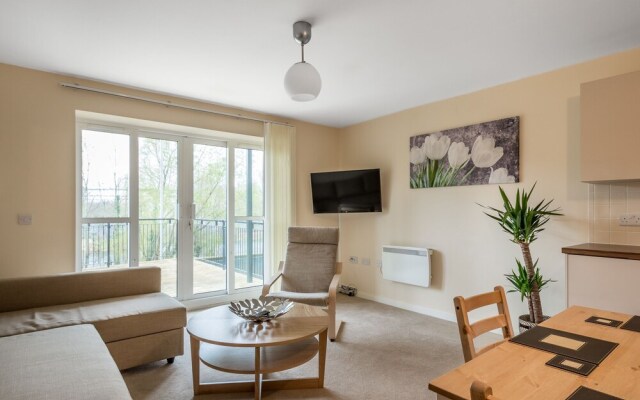 Luxury 2 Bed Riverside