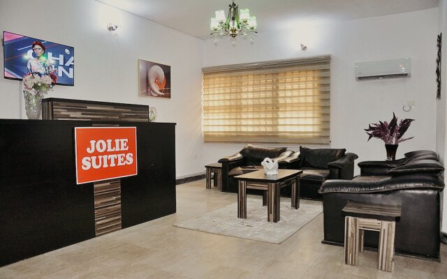 Jolie Suites