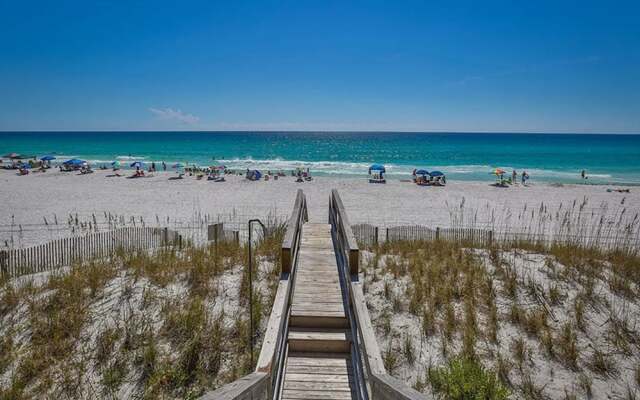 Las Olas by Five Star Properties