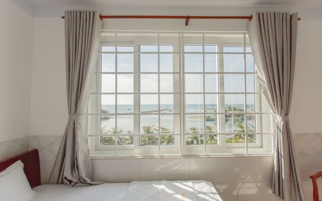 Phu Hong Hotel