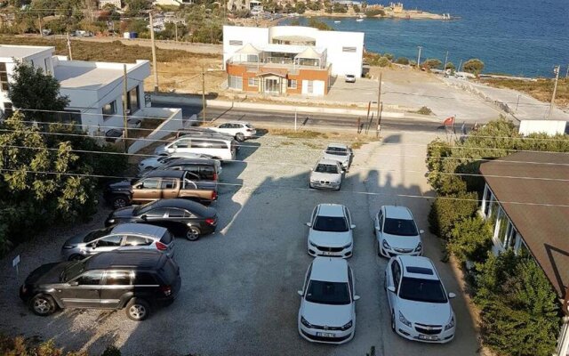 Huzur Hotel