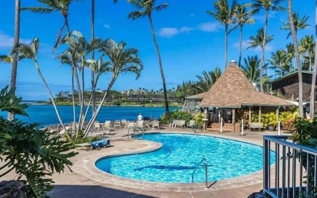 Napili Shores D229 Studio Bedroom Condo by RedAwning