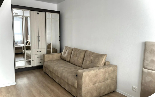 BestHome (BestHome) on 42 Leskov Street