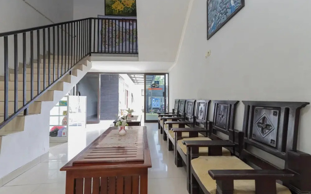 RedDoorz @ Hotel Nuansa Ngawi