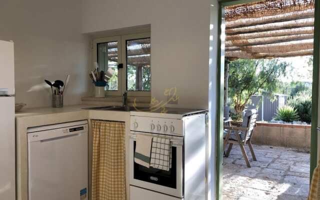 TD Trulli Dell Uliveto Cozy Trulli With Pool