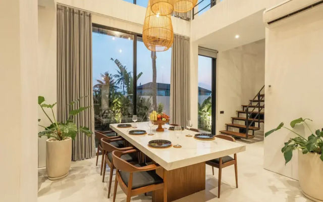 Aquamarine Villas III